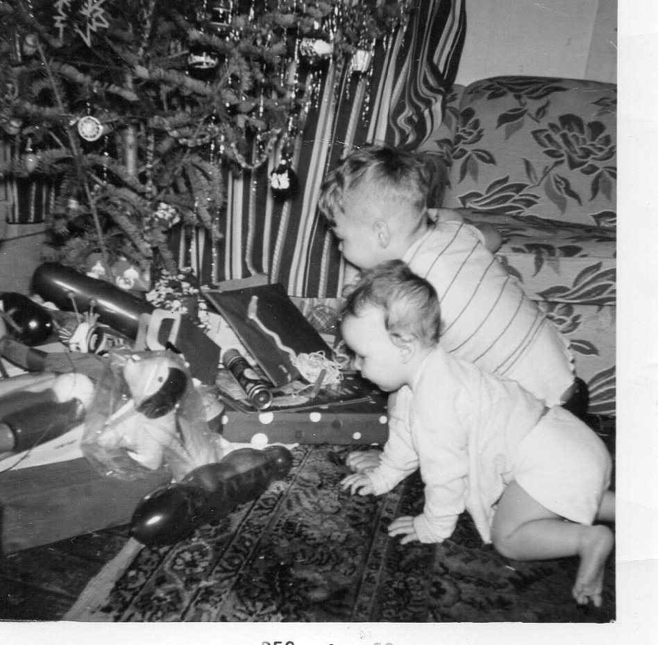stakes-christmas-1959-1.jpg (88619 bytes)
