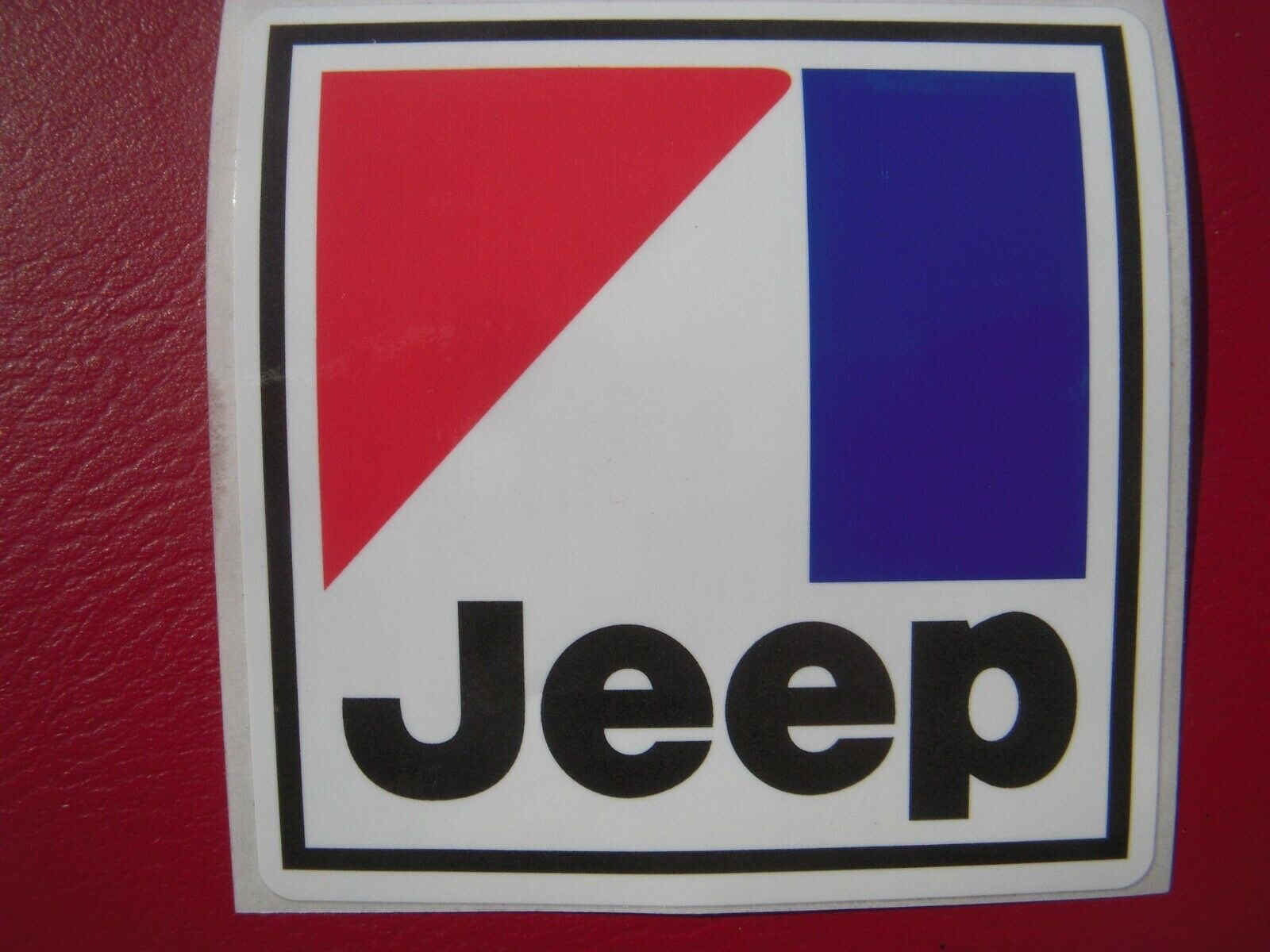amc-jeep-emblem-2.JPG (682399 bytes)