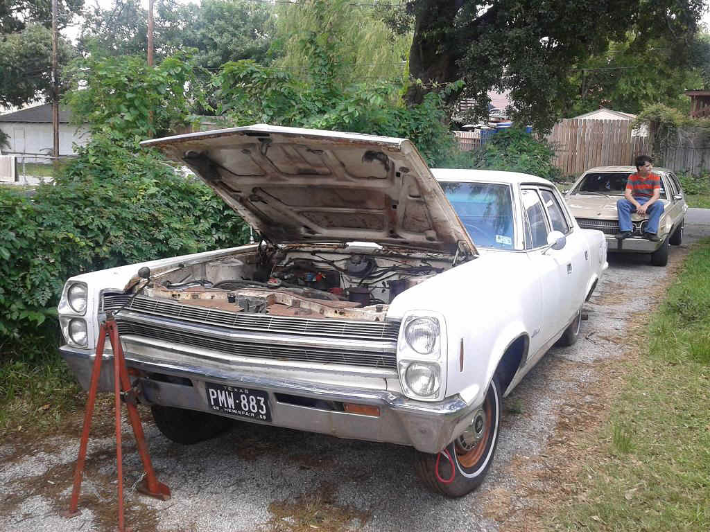 68-ambassador-parting-out-sst.jpg (125206 bytes)