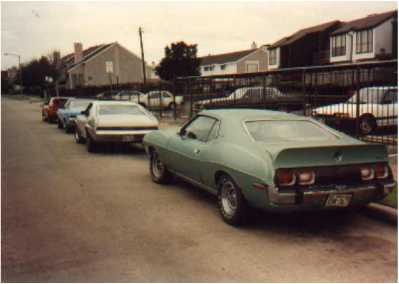 amx-javelin-street.jpg (12644 bytes)