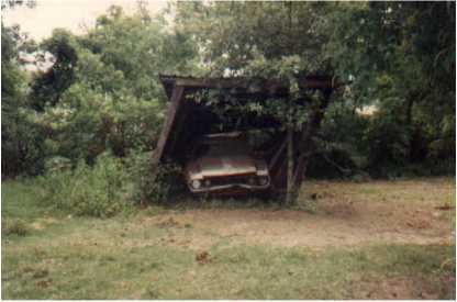 sad-amc-amx-barn-find.jpg (15506 bytes)