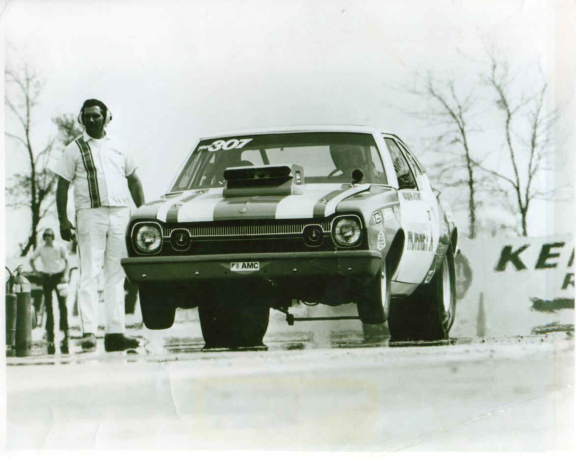 maskin-kanners-pro-stock-hornet-launch.jpg (72905 bytes)